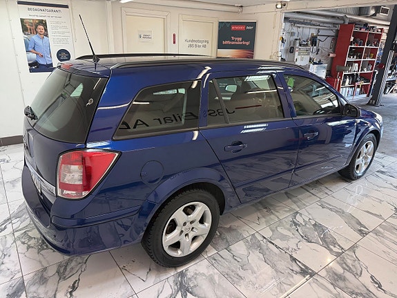 Opel Astra 5 of 5