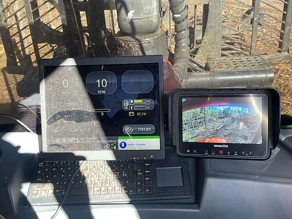 Komatsu 835 6 of 11
