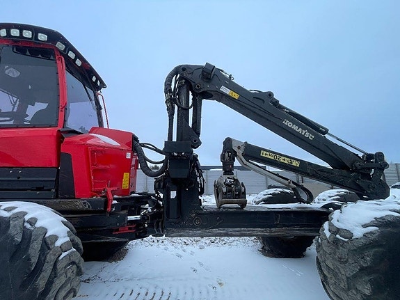Komatsu 895 13 of 19