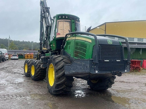 John Deere 1170G 2 of 22