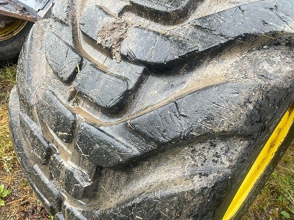 John Deere 1170G 8 of 22