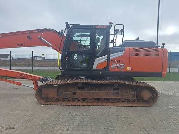 Hitachi ZX 210 LC - 7 LONG REACH , UTHYRES 6 of 24