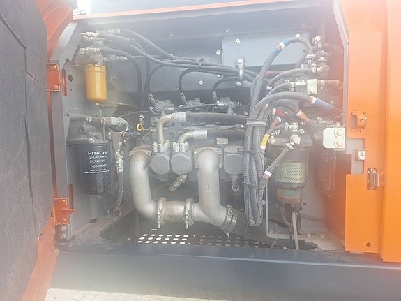 Hitachi ZX 210 LC - 7 LONG REACH , UTHYRES 23 of 24