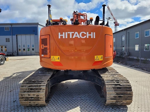 Hitachi ZX 225 US LC - 6 , UTHYRES 3 of 24