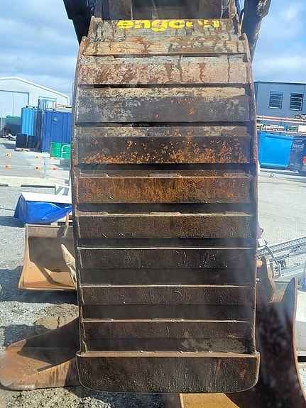 Hitachi ZX 225 US LC - 6 , UTHYRES 23 of 24