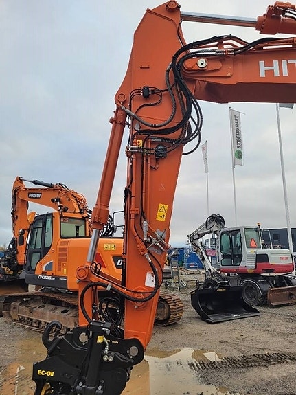 Hitachi ZX 225 US LC-7 MED BLAD , UTHYRES 15 of 24