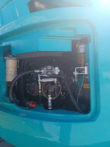 Kobelco SK 230 SR LC - 5 E, UTHYRES 7 of 16