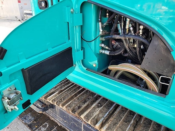Kobelco SK 140 SR LC - 7, UTHYRES 17 of 23