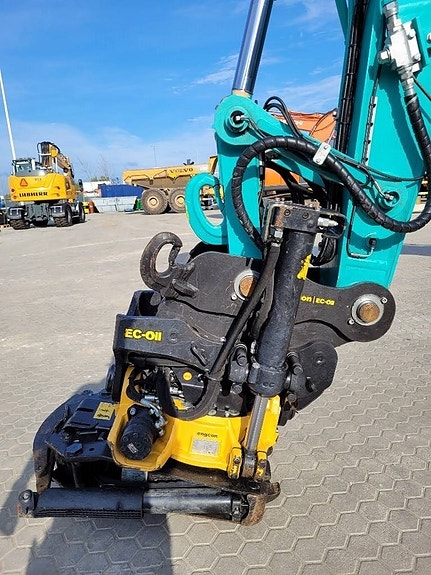 Kobelco SK 140 SR LC - 7, UTHYRES 18 of 23