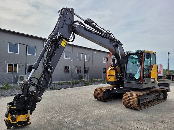 Volvo ECR 145 E , UTHYRES 5 of 24