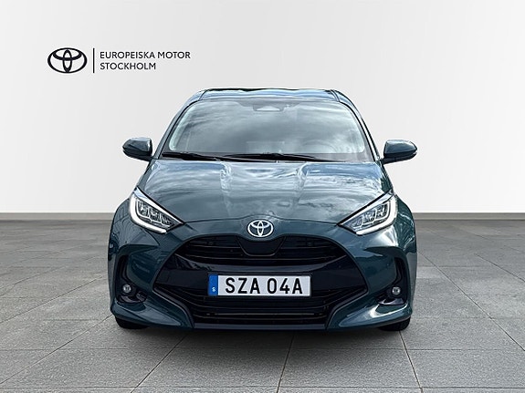 Toyota Yaris 5 of 5