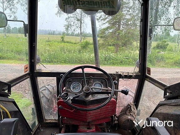 Traktor - International IH, 844 4X4 11 of 30