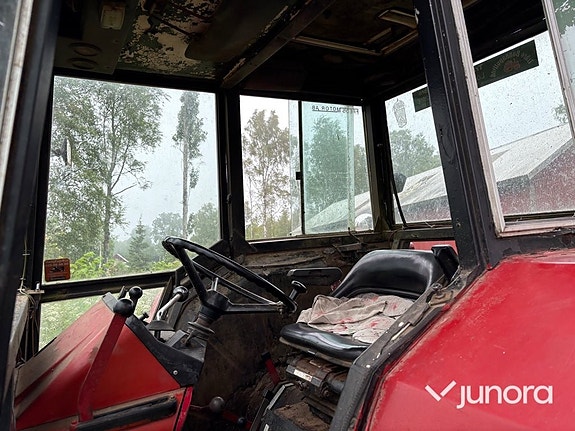 Traktor - International IH, 844 4X4 9 of 30