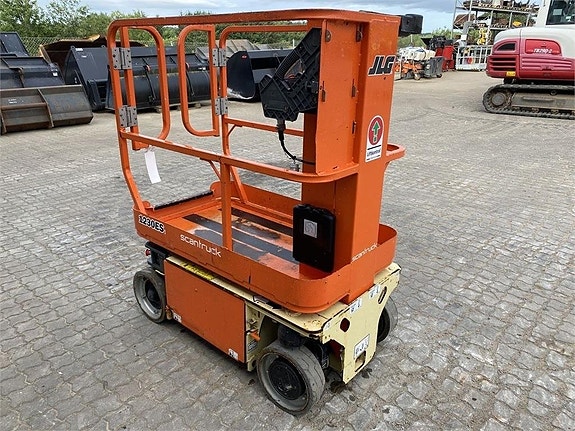 JLG 1230ES 5 of 5