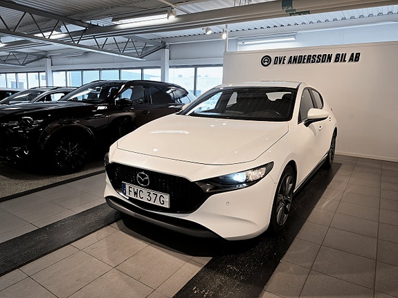 Mazda 3 2 of 5