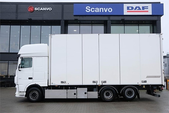 DAF XF530 6x2*4 byggd med JPGS skåp 2 of 14