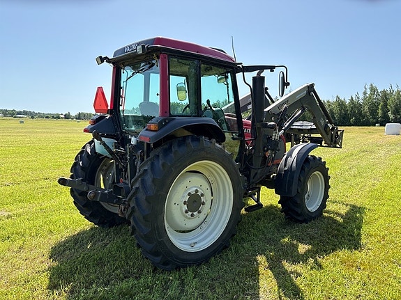Traktor med Lastare VALTRA A83 Hi-Tech 5 of 5