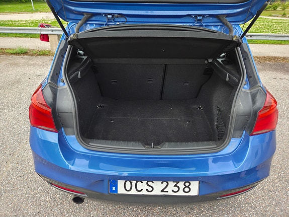 BMW 118i 7 of 12
