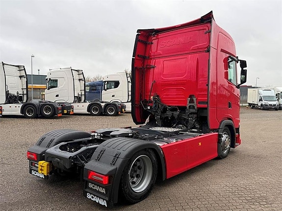 Scania S460 4x2 Mega dragbil 4 of 14