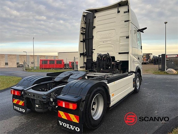 Volvo FH460 Aero Dragbil 2 of 14