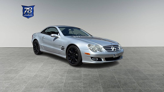 Mercedes-Benz SL500 8 of 12