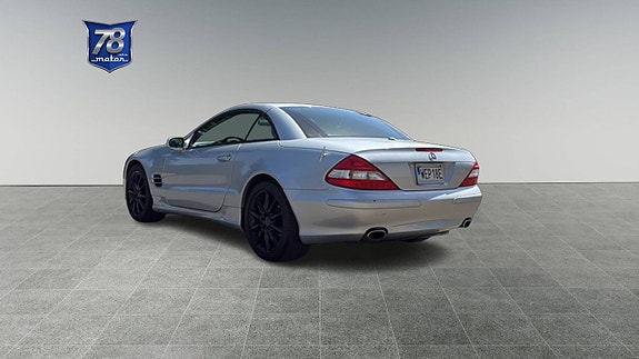 Mercedes-Benz SL500 5 of 5