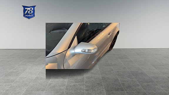 Mercedes-Benz SL500 9 of 12