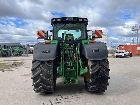 John Deere 6215R AP 4 of 6