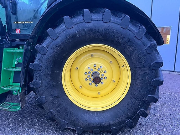John Deere 6250 R 8 of 10