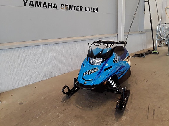 Yamaha SRX120 2 of 2