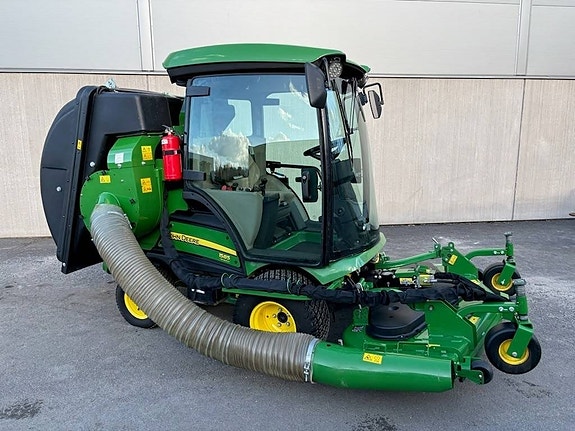 John Deere 1585 2 of 6