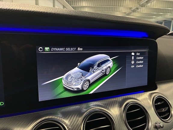 Mercedes-Benz E220 d 14 of 21