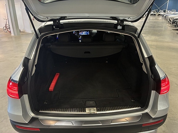 Mercedes-Benz E220 d 19 of 21