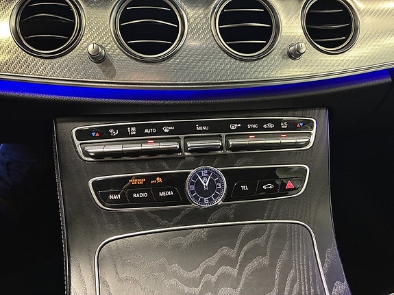 Mercedes-Benz E220 d 13 of 21