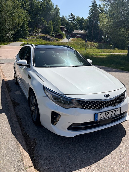 Kia Optima 3 of 5