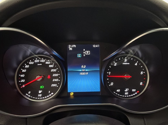 Mercedes-Benz C220 17 of 30