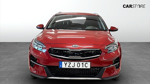 Kia XCeed 8 of 17