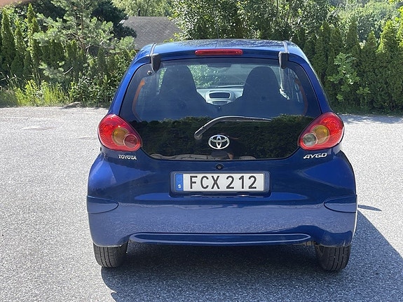 Toyota Aygo 6 of 16