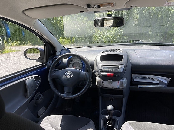 Toyota Aygo 9 of 16