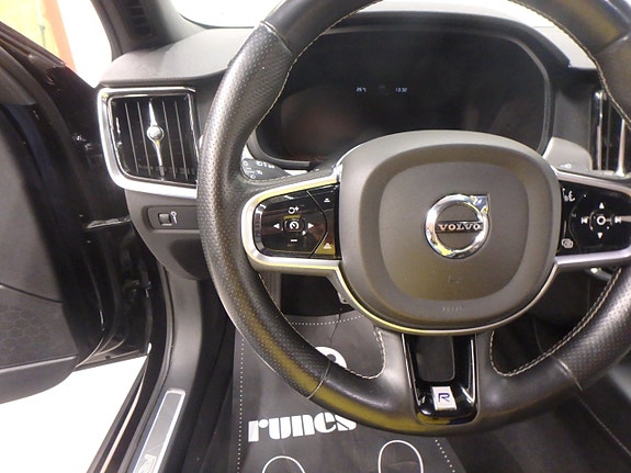 Volvo V90 10 of 20