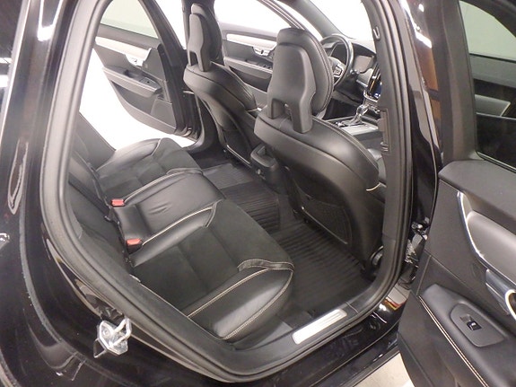 Volvo V90 17 of 20