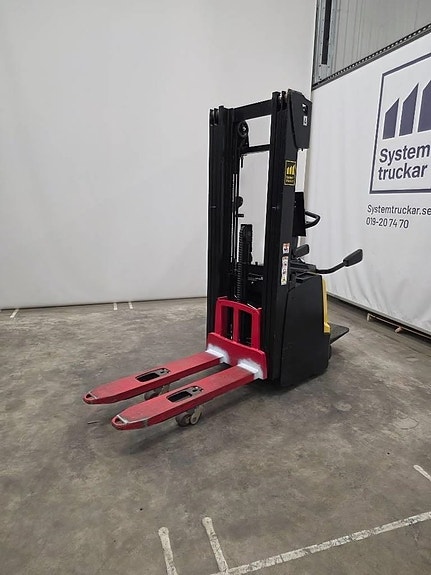Hyster S1.4S 3 of 3