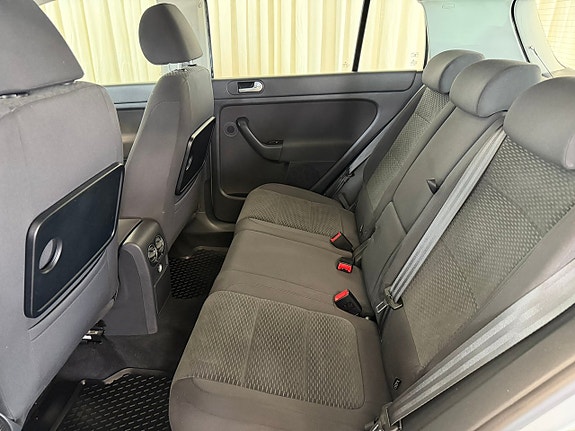 Volkswagen Golf Plus 10 of 16