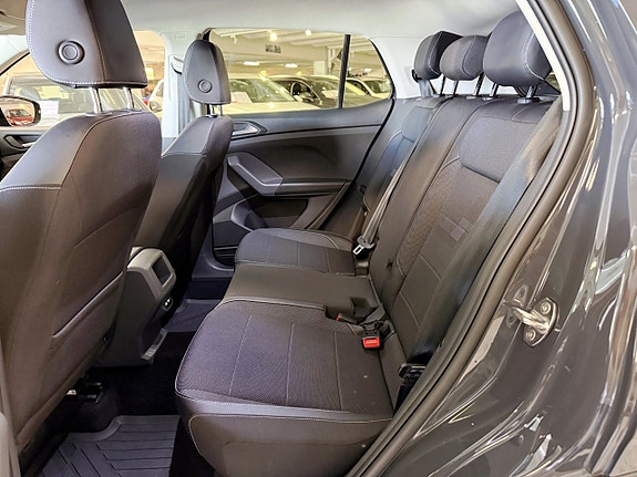 Volkswagen T-Cross 12 of 22