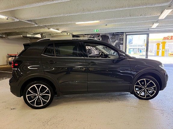Volkswagen T-Cross 5 of 22