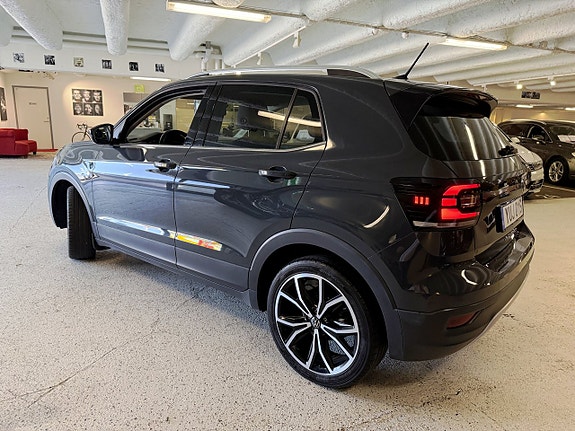 Volkswagen T-Cross 4 of 22