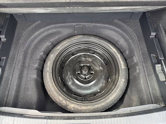 Volkswagen Golf VII 22 of 22