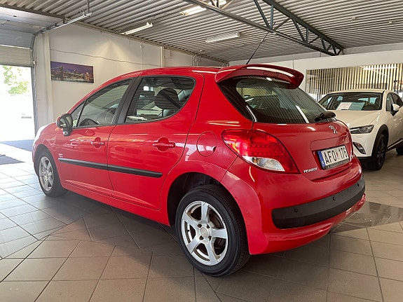 Peugeot 207 6 of 10