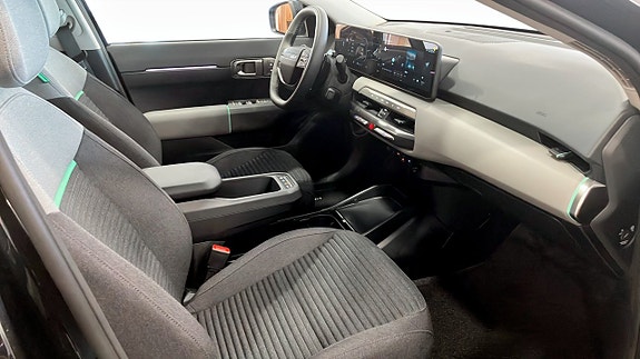 Kia EV4 3 of 5