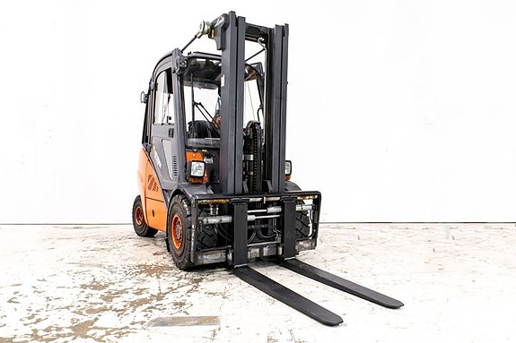 Linde H35D-01, 3,5 tons dieselmotivktstruck uthyres 5 of 8